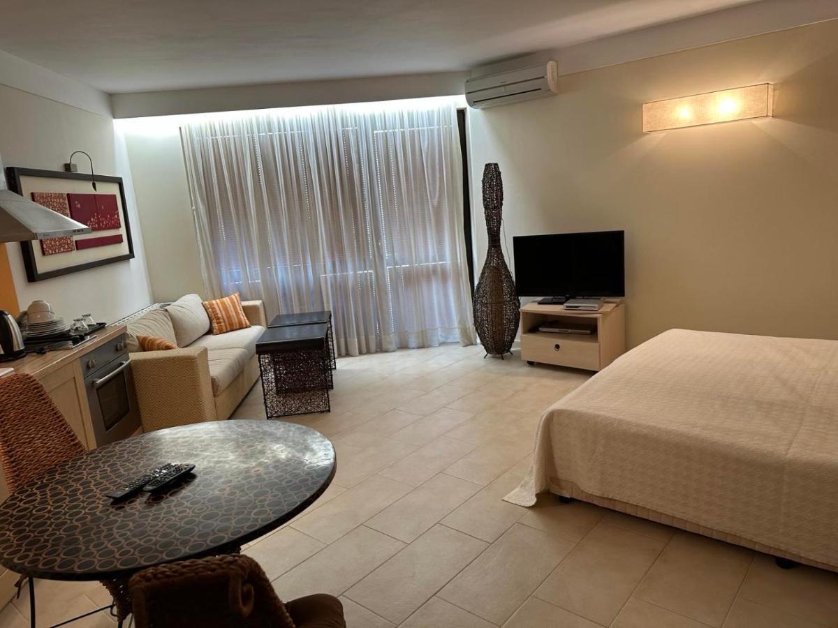 Aparthotel Oazis Vip Club Slantschew brjag Exterior foto